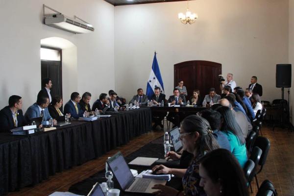 677681455 973731591694221 3376694298875086465 n