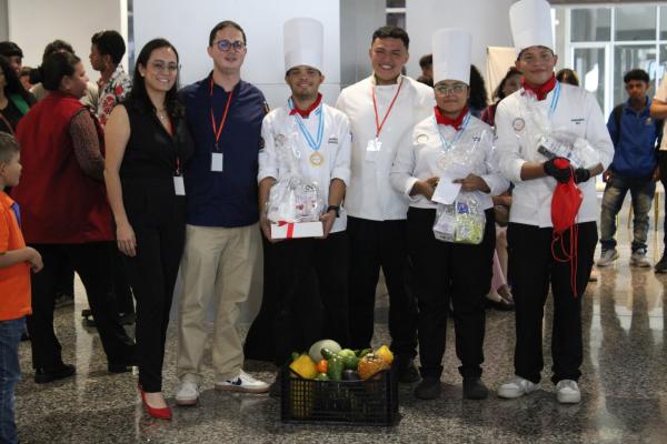 Octavo Concurso Lempira Gourmet 3