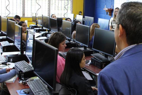 Paginas 6 y 7 foto 2