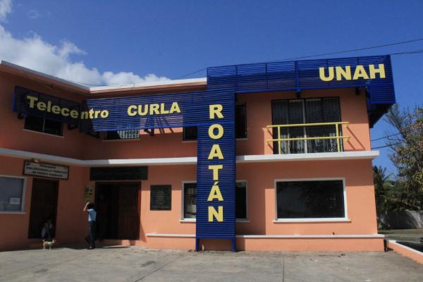UNAH ROATAN