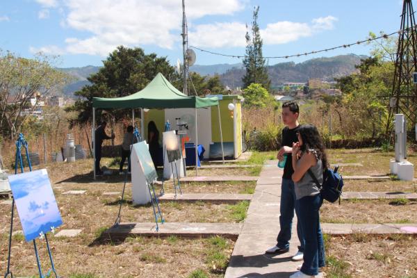 c0d8a276 4a09 4a0a 8713 4c531478b105