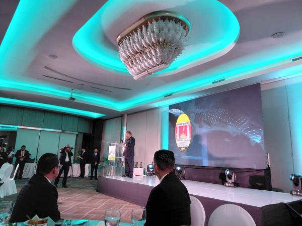 03ccecad bcf3 4a65 9490 dce57f207a20