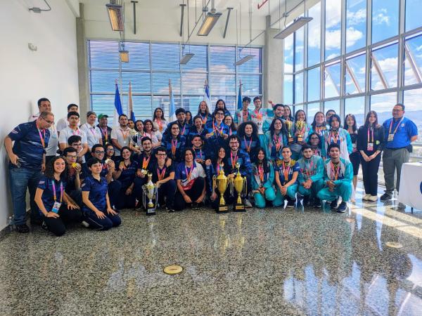 0debdde3 b65b 48cf bf95 dcf134952ddb