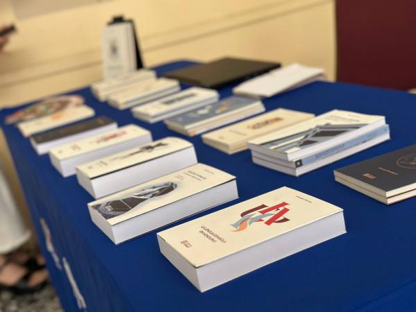 thumbnail 1000878606