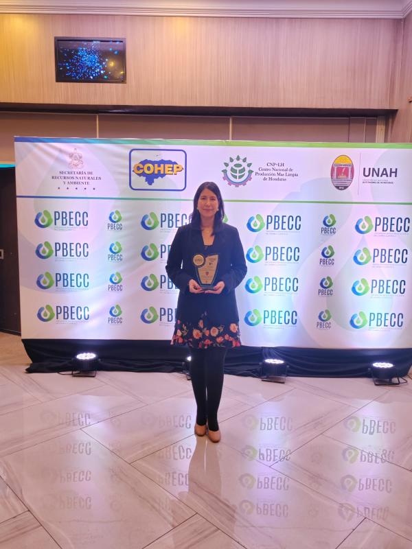 13e7f9d5 a873 488f 98a2 a5077a978a4f