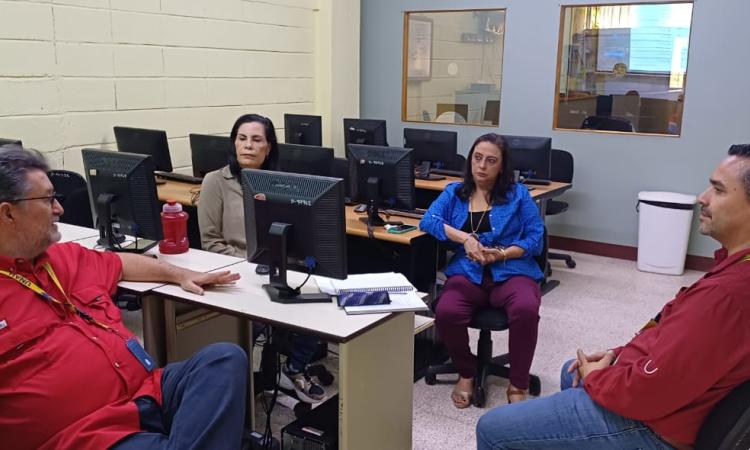 Reunión del Comité Técnico de la Escuela de Biología, UNAH  