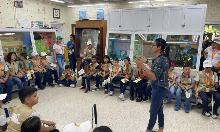 ¡Visita del Congreso Infantil a la Facultad de Ciencias!