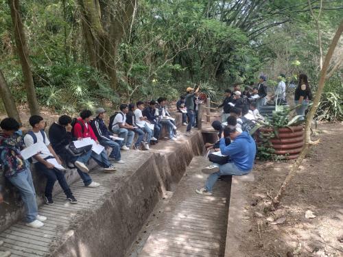 494524881 1285975736863136 291304939434434701 n