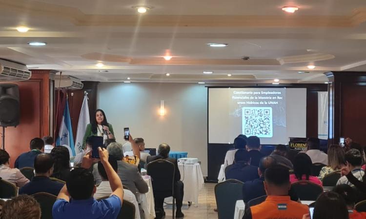 Fortaleciendo la Gestión Integral del Agua desde la Academia 