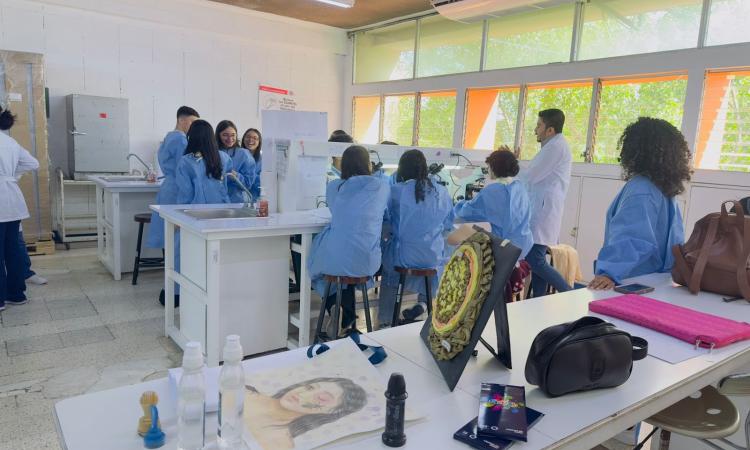 ¡Explorando el fascinante mundo de los parásitos!