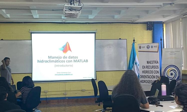  Facultad de Ciencias impulsa taller sobre Hidroclimatología y gestión del recurso hídrico