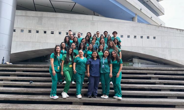 Estudiantes de Microbiología de la Facultad de Ciencias inician su Servicio Social