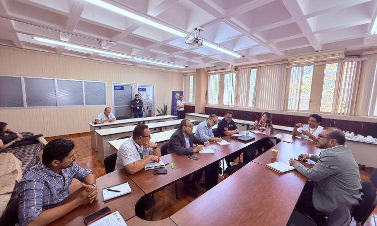 Reunión para fortalecer la vinculación entre la academia y el sector agropecuario en la Facultad de Ciencias.