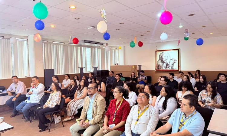 La Facultad de Ciencias celebra los logros de sus futuros profesionales