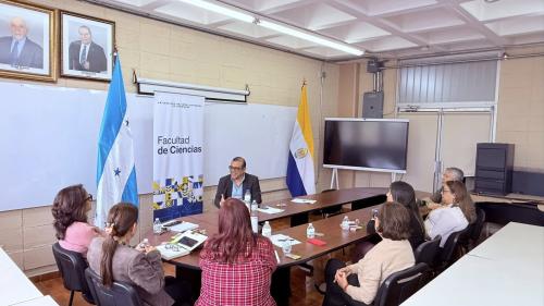 586222400 1439610174836364 1998588173946351577 n