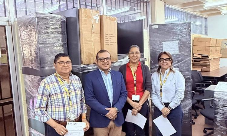 Entrega de mobiliario y herramientas para fortalecer nuestras actividades