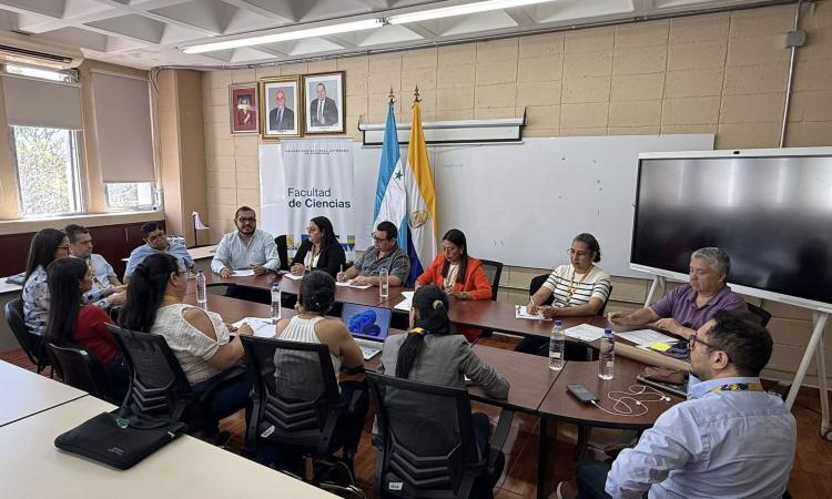 Fortaleciendo la integración académica entre campus: Comisión Académica de UNAH Campus Cortés