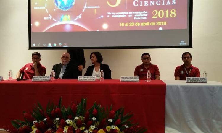 Inauguración del 3er Congreso de la Facultad de Ciencias 2018 e inicio de las Conferencias de la Escuela de Matemática.