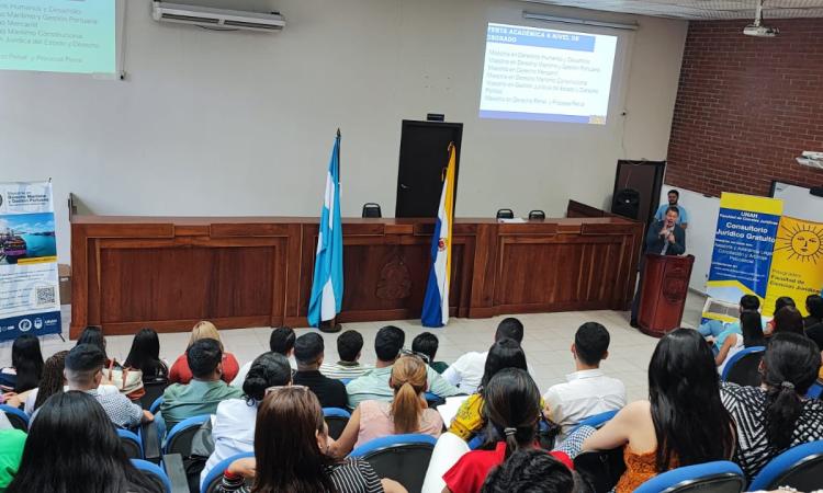 Unidad Académica de Posgrados de la Facultad de Ciencias Jurídicas ofrece su Oferta Académica en el Consultorio Jurídico Gratuito