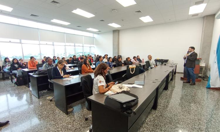 Concluye el Pre Congreso de Investigación y Posgrados de la UNAH