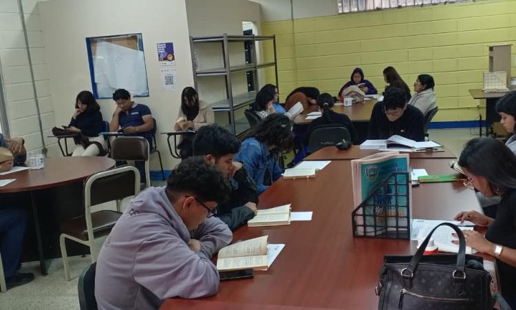 La importancia del Centro de Documentación de las Ciencias Sociales en la UNAH