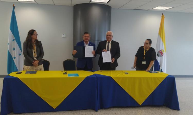 La Facultad de Ciencias Sociales iniciará proyectos con Secretaría de Gobernación, Justicia y Descentralización de Honduras