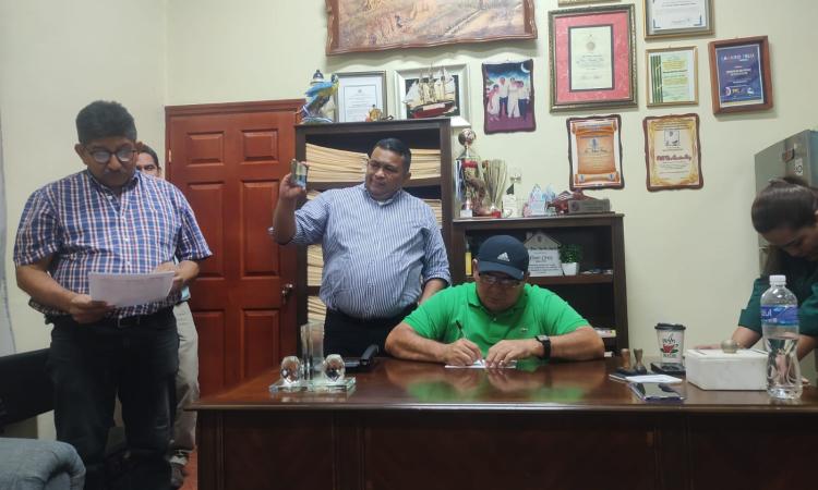 UNAH inicia acciones para consolidar la Facultad de Ciencias del Mar en San Lorenzo