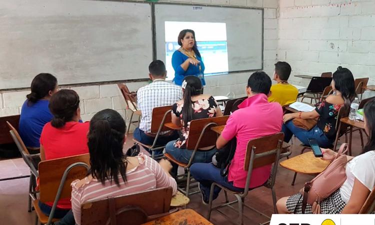 CRAED Región Sur participa en una jornada de información y socialización del proyecto de modernización y mejora de calidad del Sistema de Educación a Distancia.