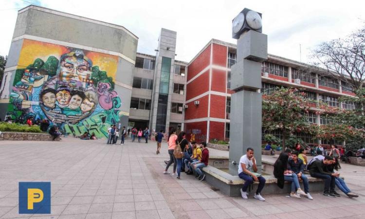 Exvicerrectora Calderón define los desafíos de los estudios generales en la universidad del siglo XXI