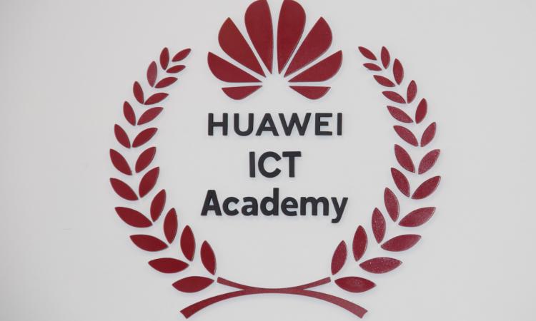 Universidad Digital y la Academia TIC Huawei-UNAH