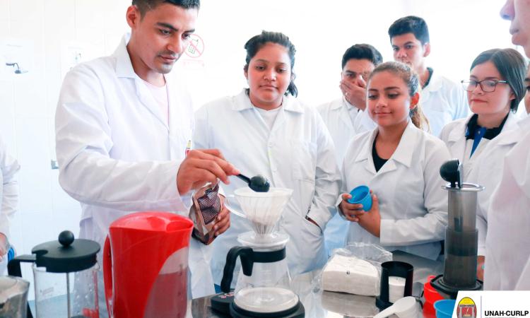 Con una inversión de 20 millones de lempiras en equipo, la UNAH se posiciona a nivel nacional en las ciencia de los alimentos