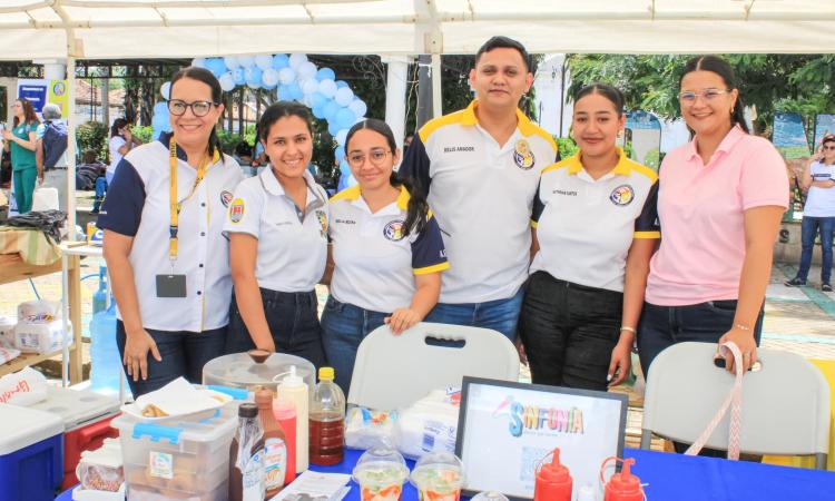 Estudiantes y emprendedores de UNAH Campus El Paraíso realizaron Feria de Innovación y Emprendedurismo 