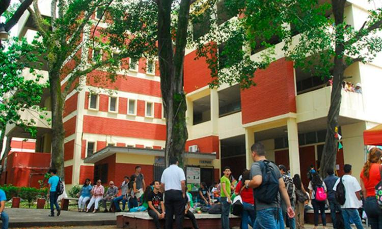 UNAH Campus Cortés lanza convocatoria a becas para toda su comunidad estudiantil 