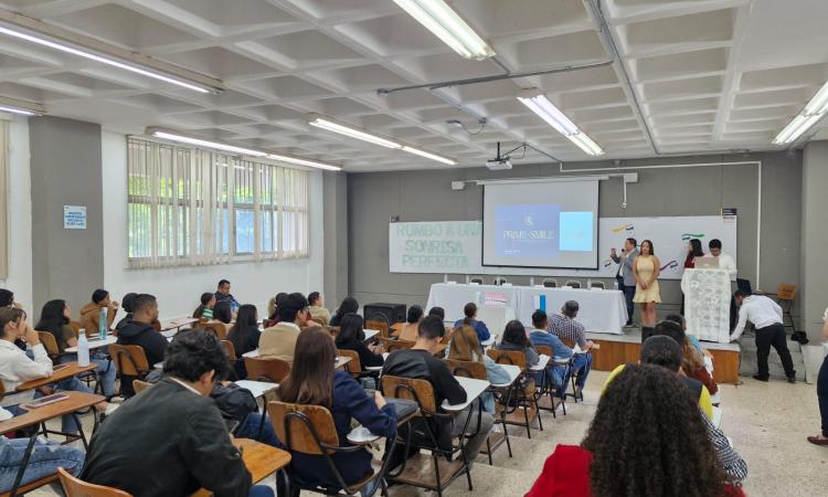 Estudiantes de Mercadotecnia desarrollan conferencia sobre salud bucal