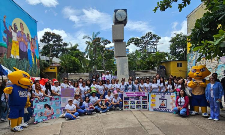 Realizan campaña de concientización en conmemoración a la Semana Internacional de la Lactancia Materna