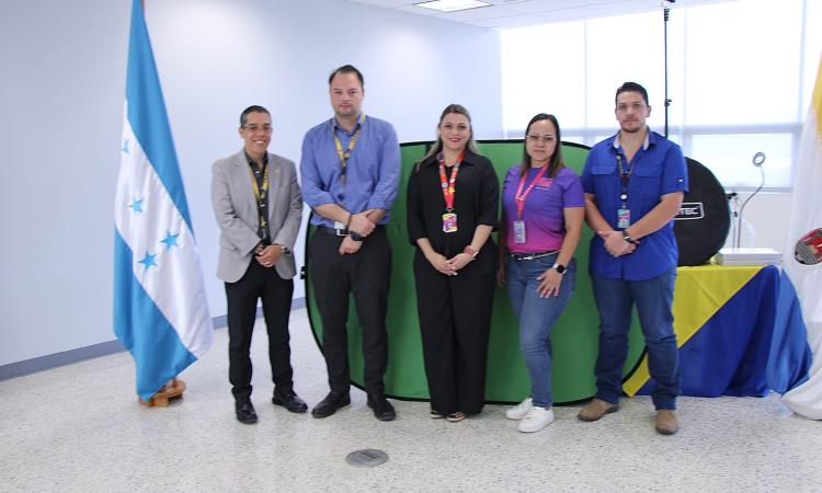  Teleperformance donó a la UNAH equipo para producción multimedia valorado en más de 600,000 lempiras