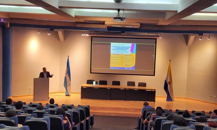 Con éxito inicia el I Simposio de Investigación y Experiencias sobre Bienestar Integral en la UNAH