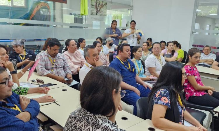 Docentes de UNAH Campus Cortés conocen la Política de Inclusión y Equidad