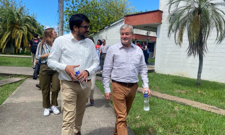 Embajador de Francia y autoridades de UNAH Campus Choluteca discuten proyectos académicos