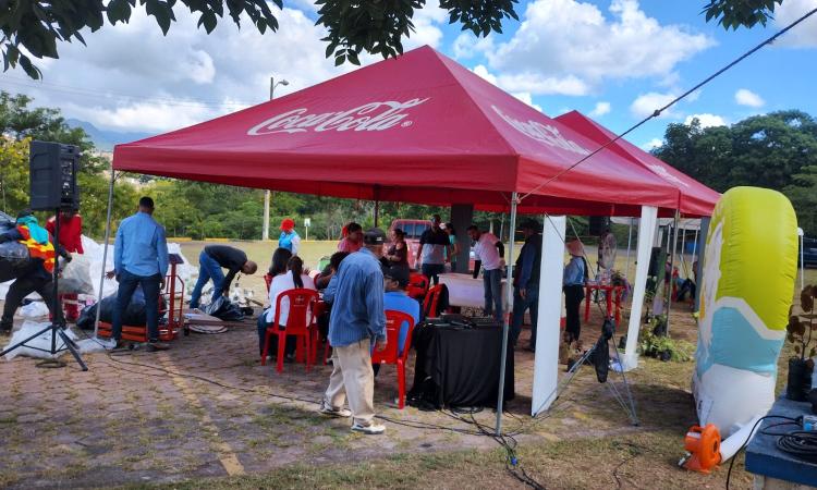 UNAH fomenta la responsabilidad ambiental mediante el Reciclatón 2024