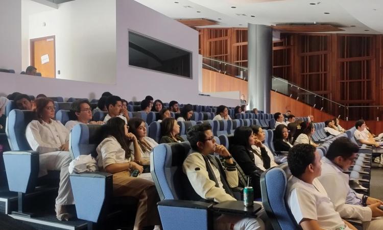 Departamento de Pediatría de la UNAH ofrece conferencias sobre patologías infantiles 