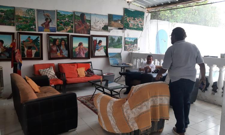 UNAH Campus Copán realiza exposición fotográfica Estampas de luz y esperanza