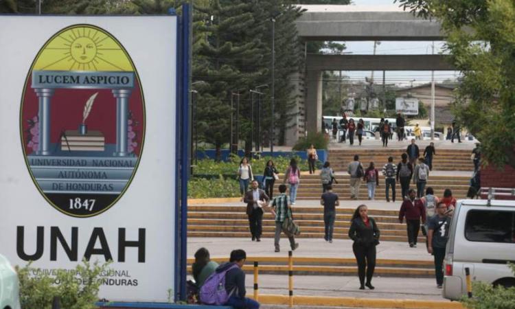Unos 20 mil estudiantes se han pre-matriculado en la UNAH