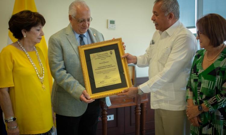 Exinterventores de la UNAG agradecieron el apoyo del rector Herrera Alvarado durante su gestión