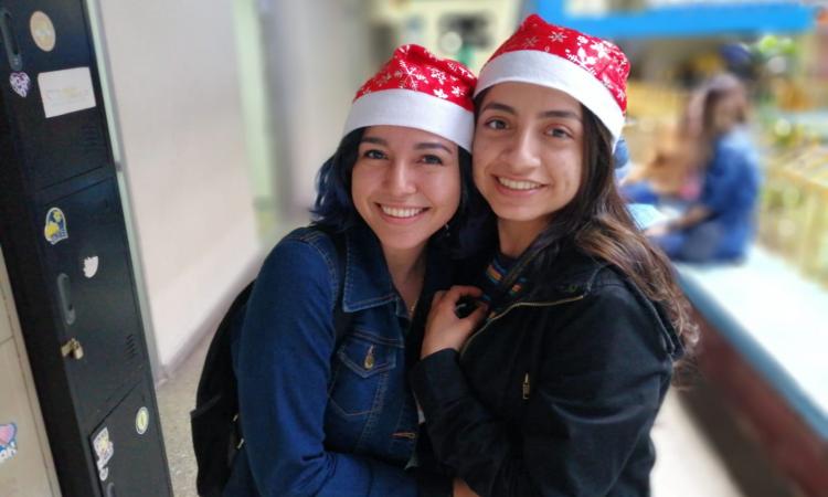 Estudiantes de la UNAH mantienen vivo el espíritu navideño en Ciudad Universitaria