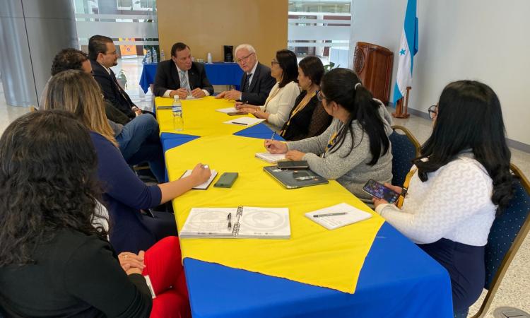 UNAH estrecha lazos de cooperación con Universidad Tecnológica Nacional de Argentina (UTN)