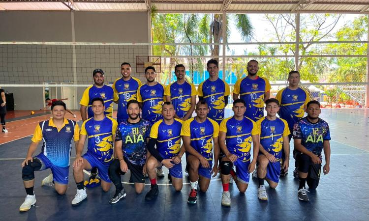 El equipo de Volibol Masculino Pumas UNAH se corona campeón en la primera vuelta de la liga