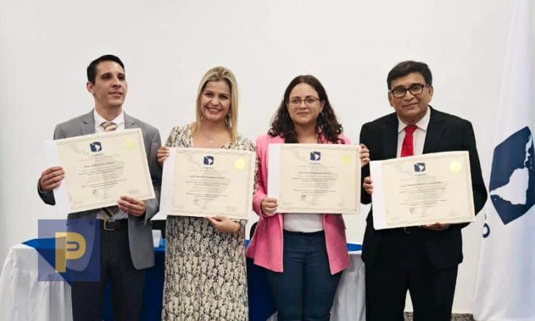 Flacso Honduras gradúa sus primeros magísters en Ciencias Sociales, Estudios Urbanos y Migraciones Internacionales  