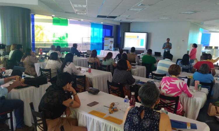 Coordinadores de Centros Regionales del Sistema de Admisión convergen en un encuentro en Ciudad Universitaria