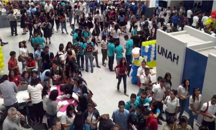 UNAH se prepara para recibir 180 institutos de educación media en su Feria Vocacional 